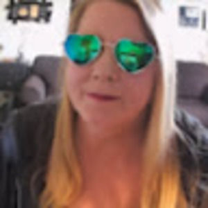 Meet your Posher, Gena